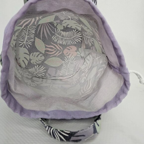 NWT Drawstring Bucket Bag - Picture 3 of 4